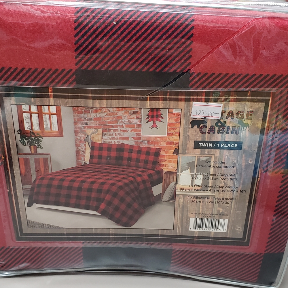 Red and Black Plaid Twin Bedding Set
